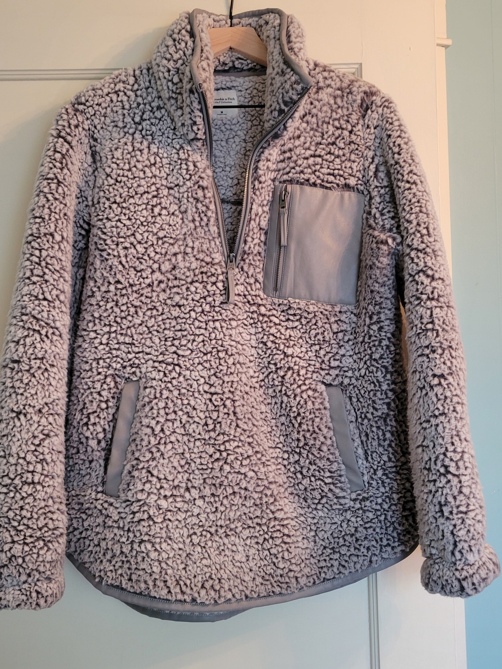 Abercrombie & Fitch Light Gray Sherpa Quarter-Zip Pullover